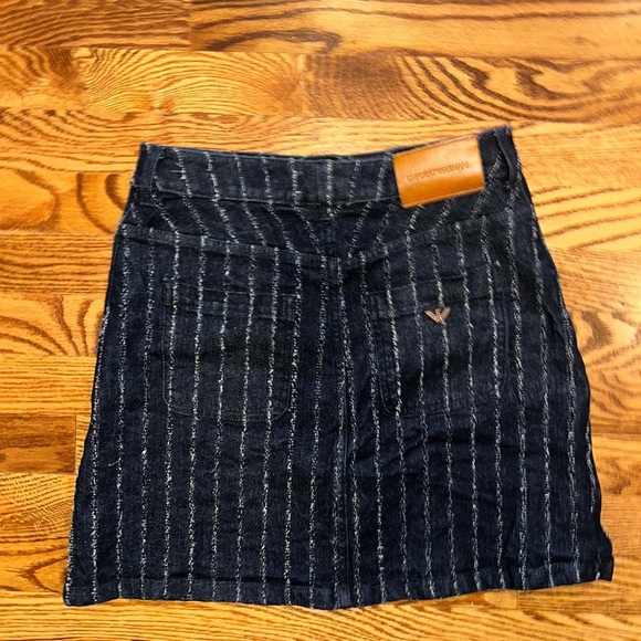 NEW Armani Emporio Armani Pinstripe Denim Mini Skirt button down size 40 NWOT - Picture 5 of 9
